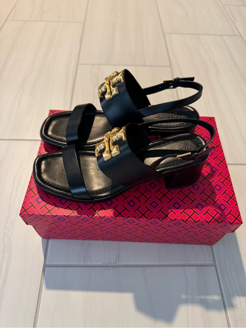 Tory Burch Black Leather Slingback Sandals with Gold Logo - Picture 2 of 6